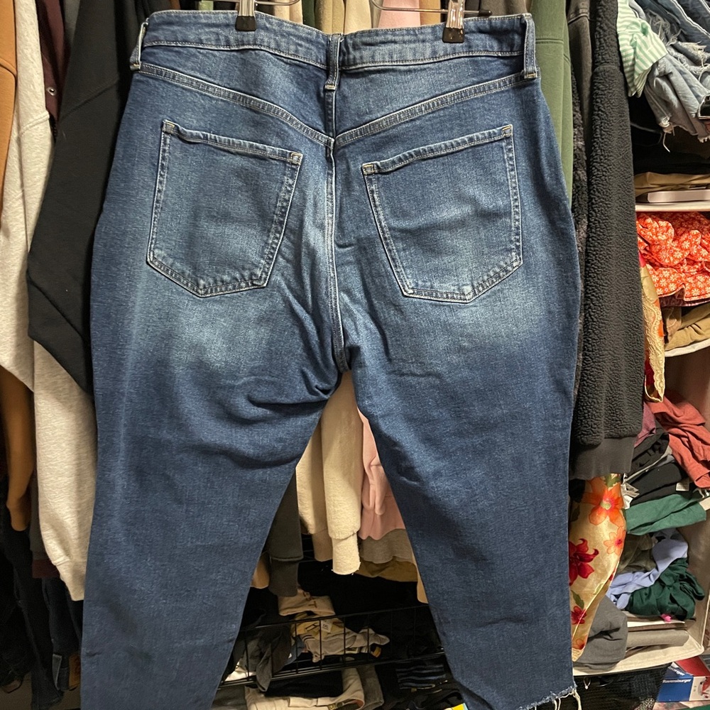 Womans Blue Distressed Jeans - Picture 10 of 11